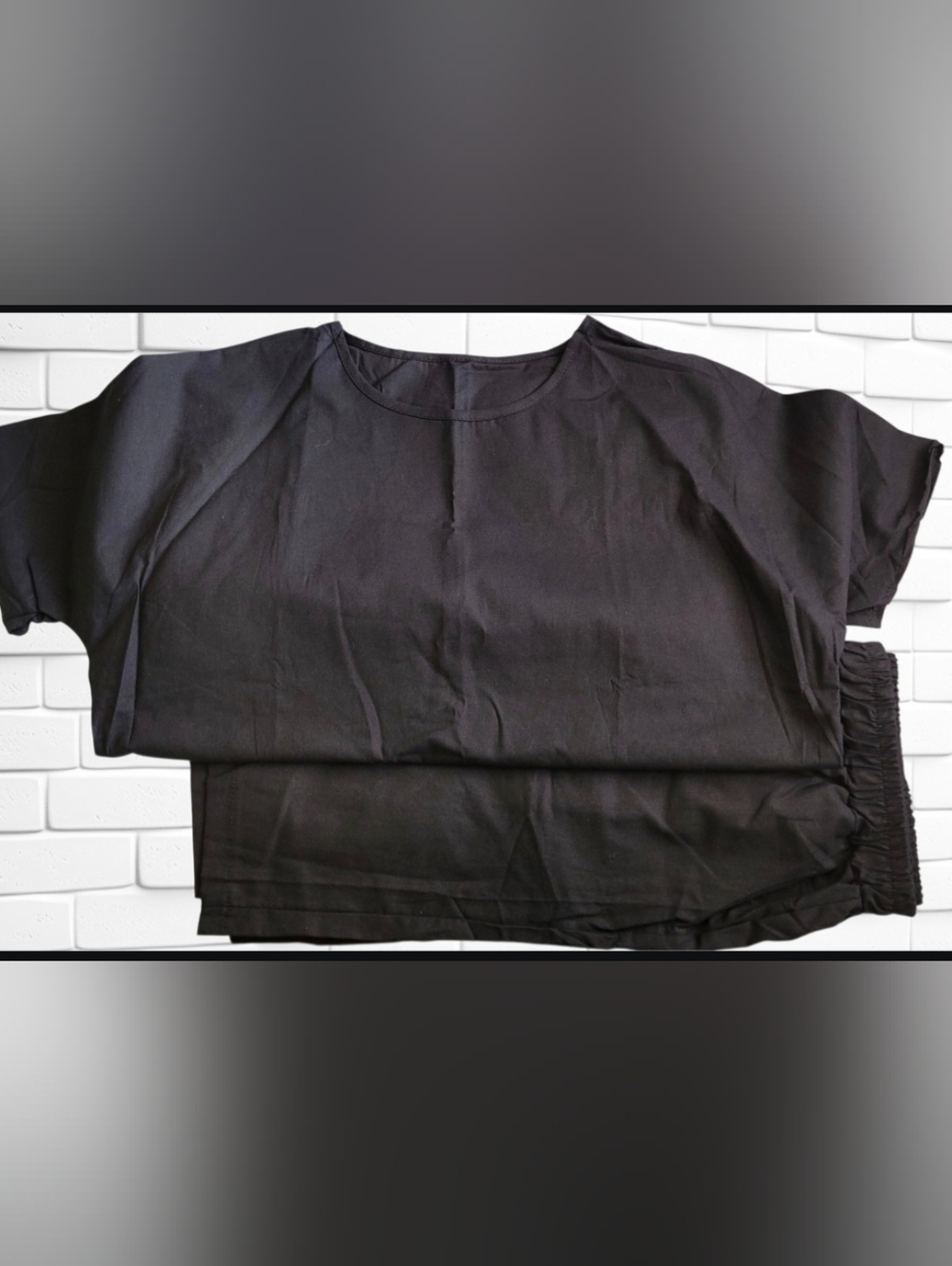 Black Women's Relaxed Short-Sleeve Top and Pocketed Shorts NEW